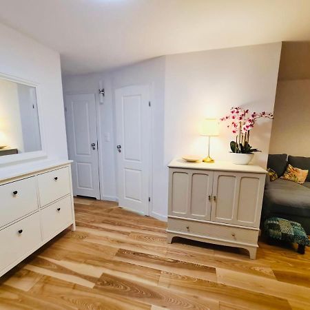 Mountain View 2-Double Bedroom Apartment Еленя-Гура Экстерьер фото